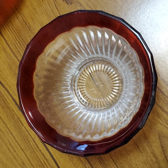 Mikasa Bella Court Ruby Chip and Dip - Picture 6 of 16